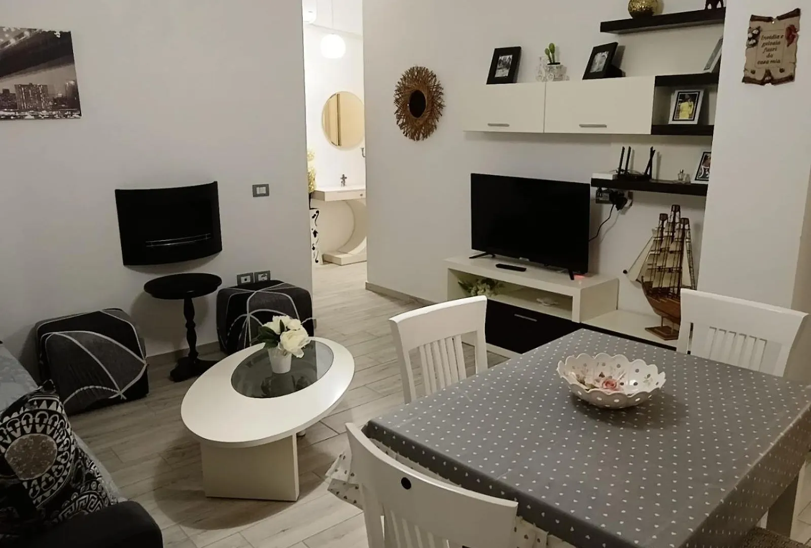 Resy Apartments Дуррес Албания